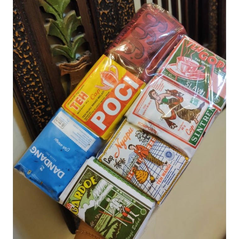 

[KODE PRODUK 70GRY5435] Teh khas wedangan Solo / Teh racik khas solo isi 7 / Teh Angkringan Solo
