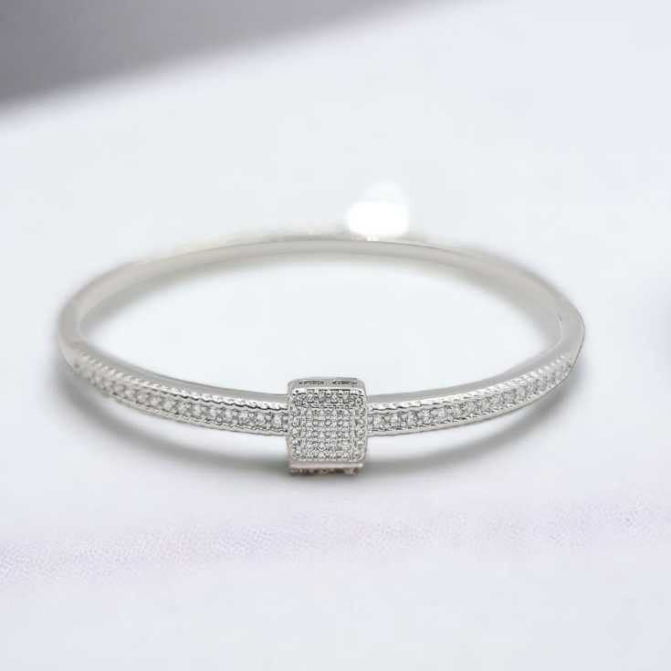Xuping Gelang Bangle Motif Square Silver 655