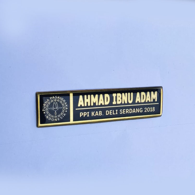 

Nama Dada / Name Tag Kuningan / Silver