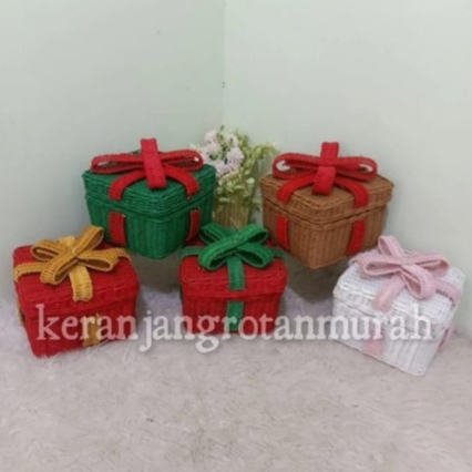 

Kotak Kado Rotan/Rotan Natal/Rattan Christmas/Christmas Hampers