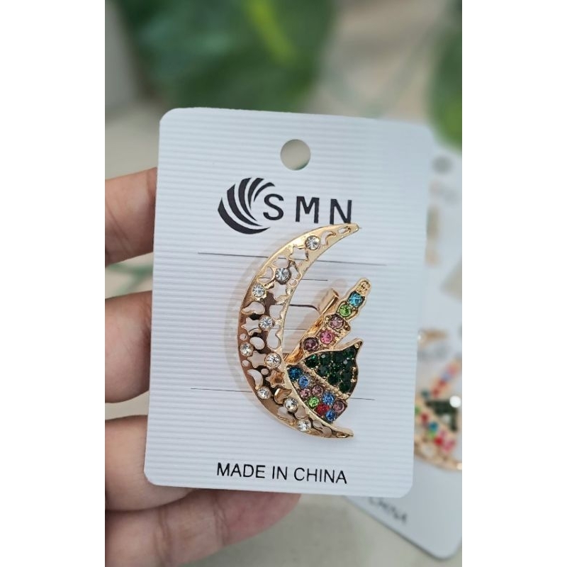 bros kubah bulan sabit