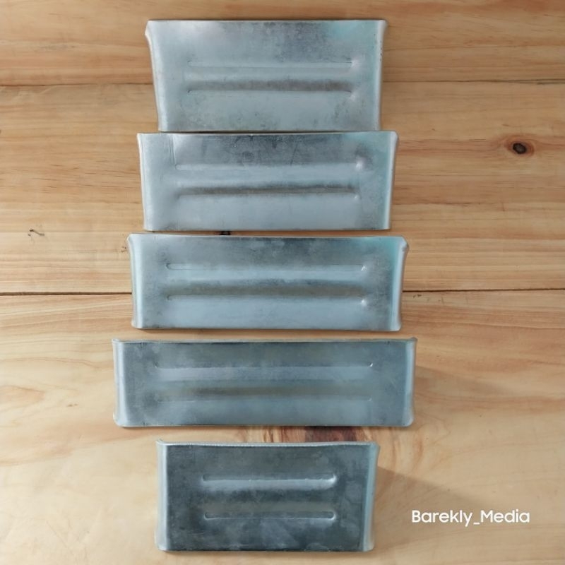 Daun roda tracktor uk 12 bajak sawah