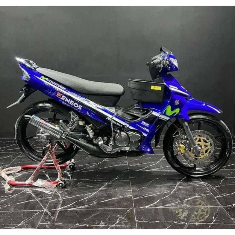striping variasi Yamaha fiz R Movistar biru