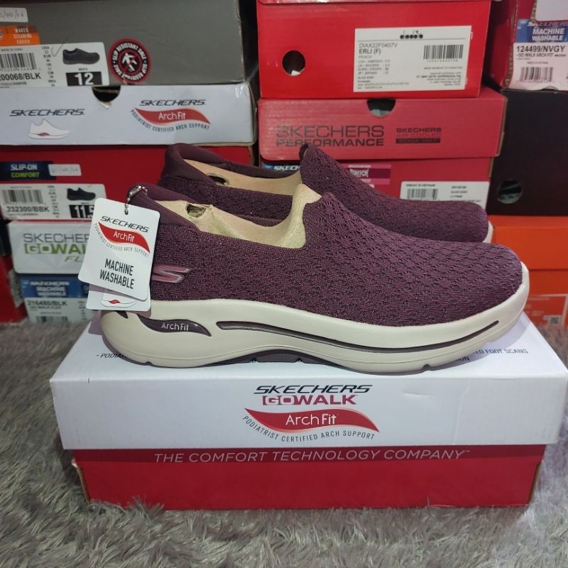 SKECHERS GO WALK ARCH FIT WOMEN'S WALKING SHOES - BURGUNDY Size38