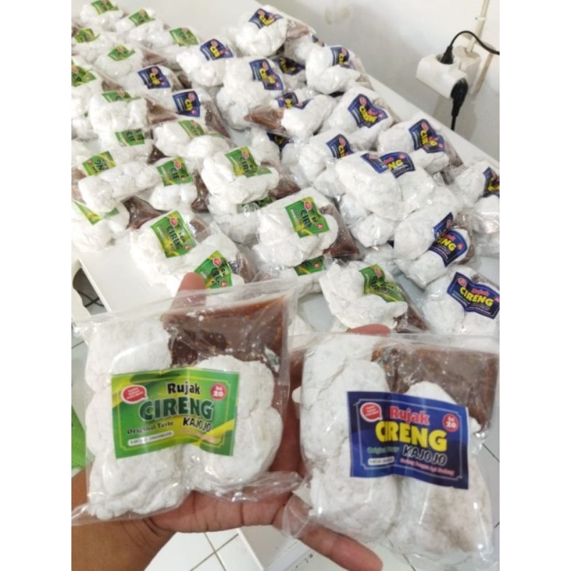 

Cireng bumbu rujak