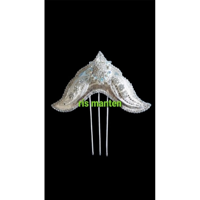 SARI AYU JOGJA / GUNUNGAN PENGANTIN JOGJA