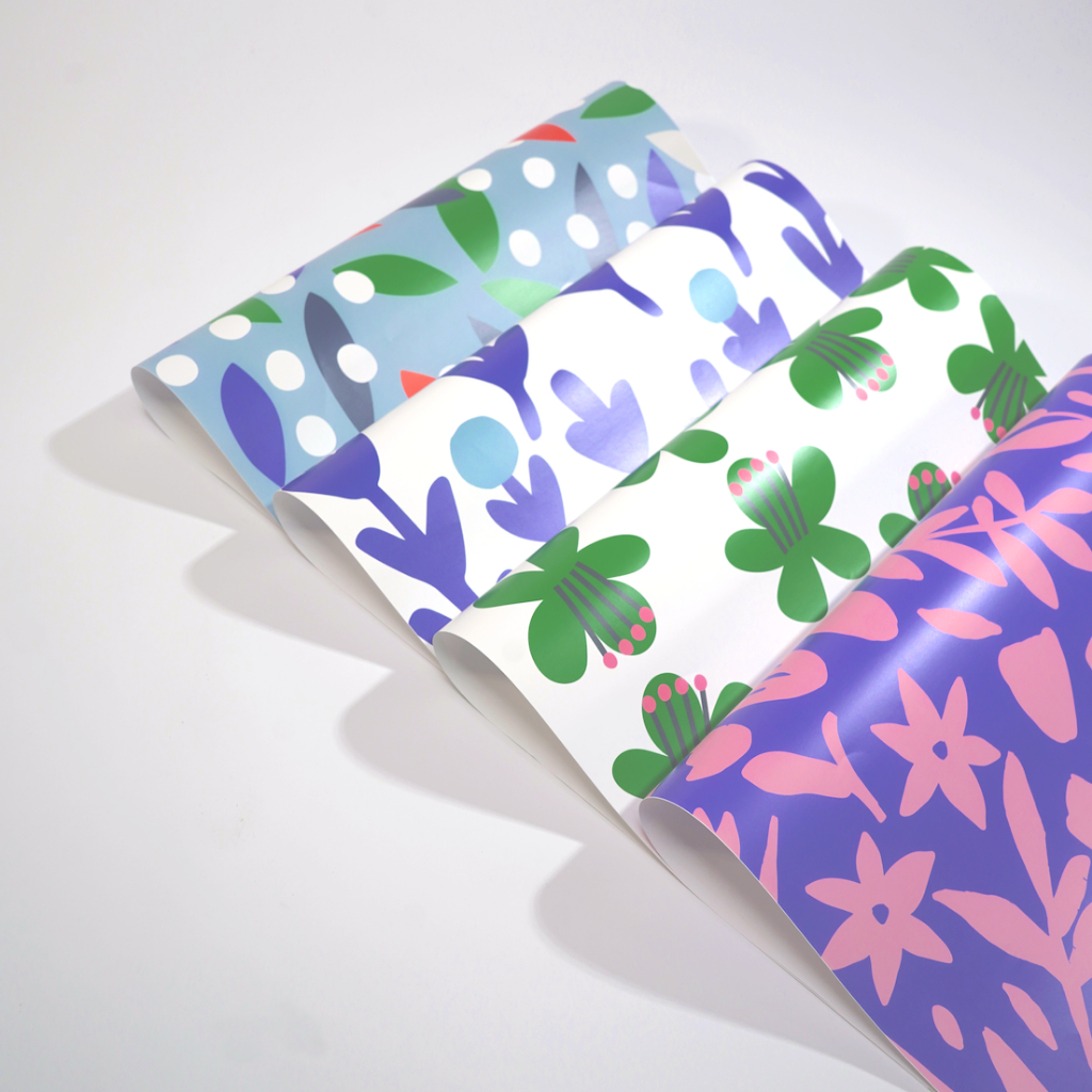 

Flowery Wrapping Paper Matte | Kertas Bungkus Kado - Uk. 70 x 50 cm