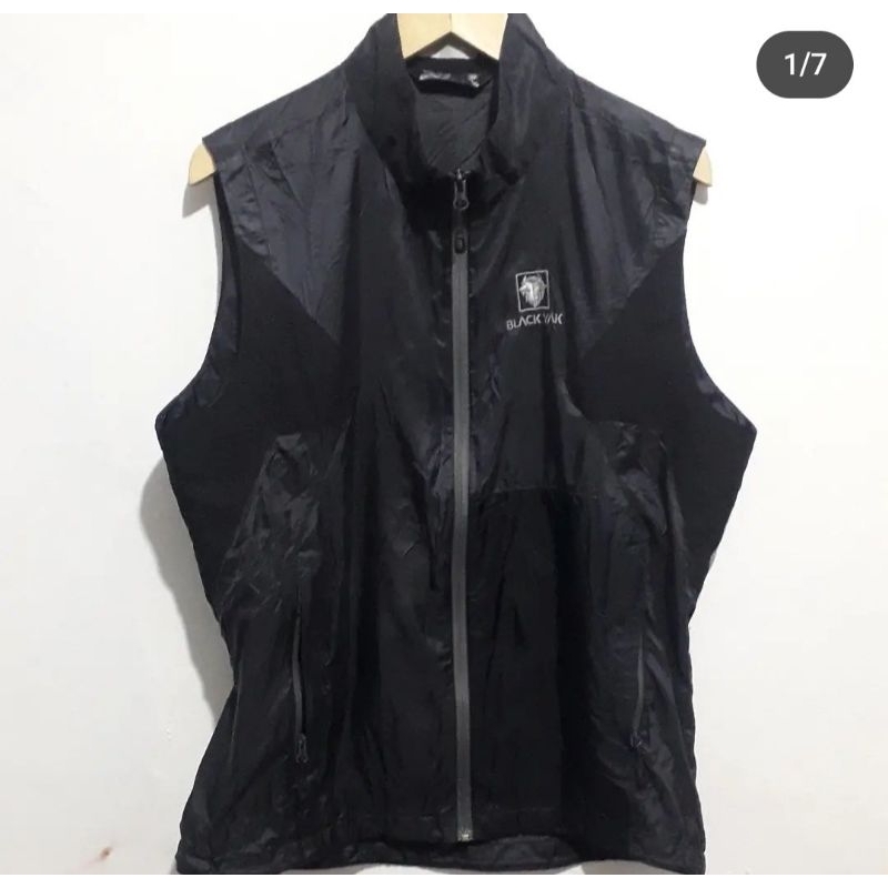 vest blackyak