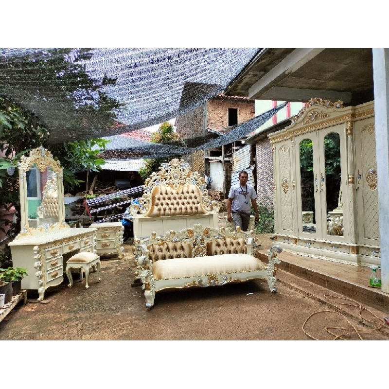 SET KAMAR TIDUR UKIR JEPARA FURNITURE SET KAMAR UKIR KAYU JATI