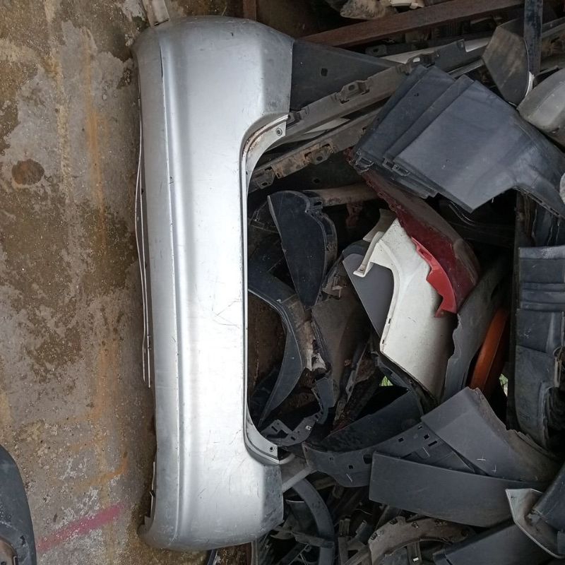 bemper belakang jazz 2010