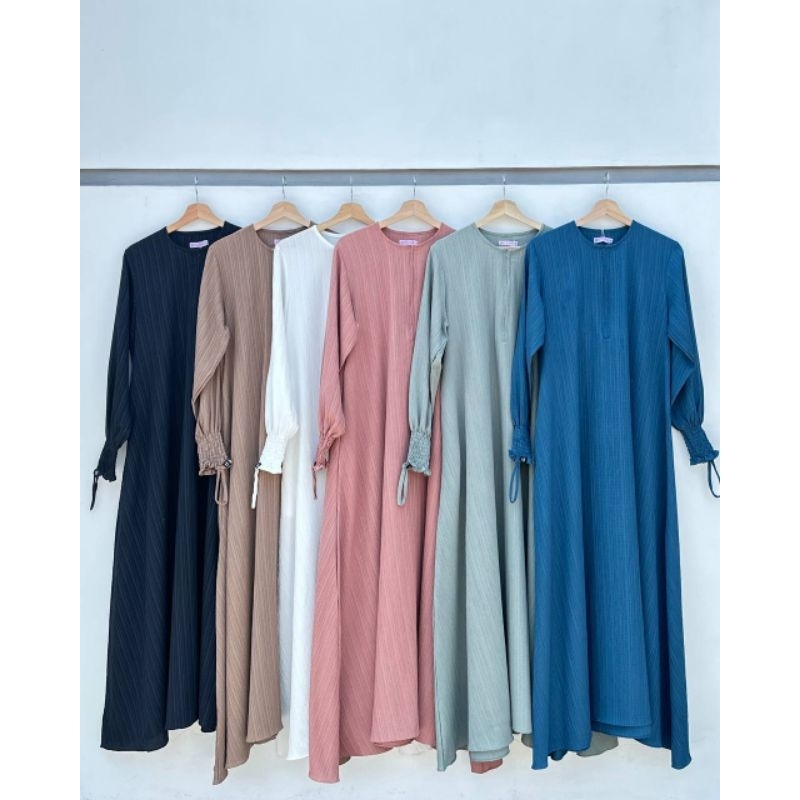 Abaya Yumna Uzma Hijab Gamis Polos Cutting Lebar (Abaya Only)