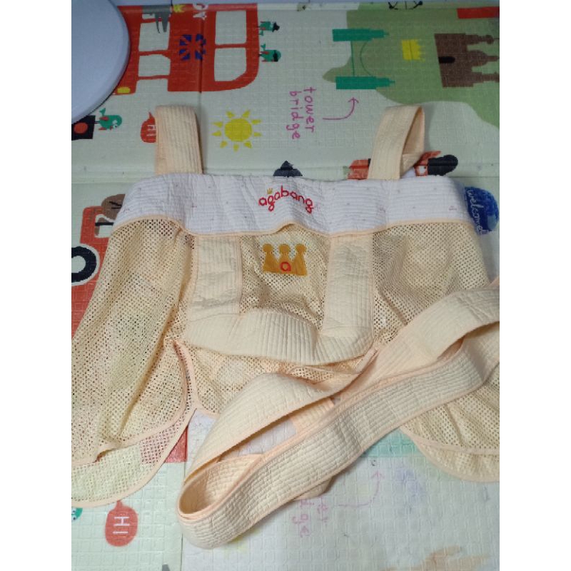 gendongan m shape wrap agabang