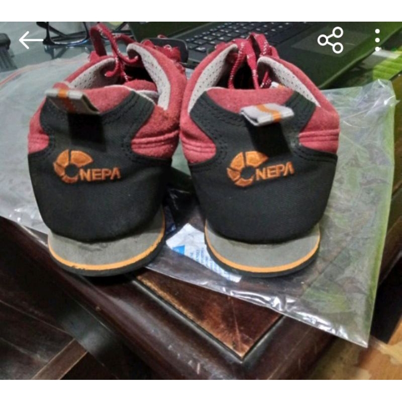 sepatu hiking Nepa second