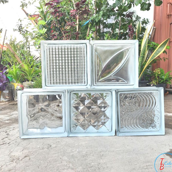 

Harga Termurah GLASSBLOCK MULIA / Glass block MOTIF per buah Kirim Langsung