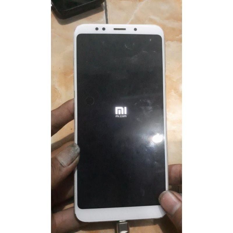 lcd tc minus lcd tompel hp xiaomi redmi 5 plus minus lcd tompel yang lain normal