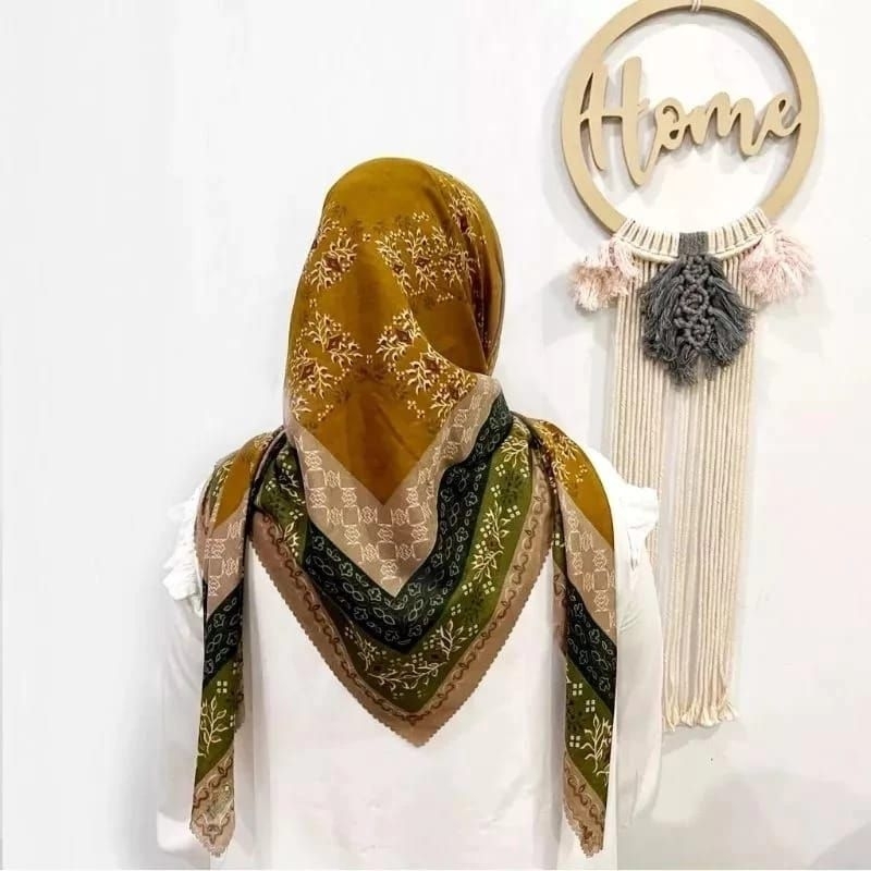 HIJAB SEGIEMPAT MOTIF BUNGA 1234 PREMIUM VOAL LASERCUT