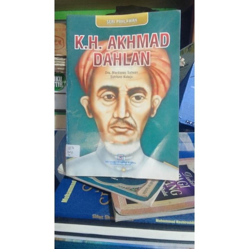 Buku KH.Ahmad Dahlan