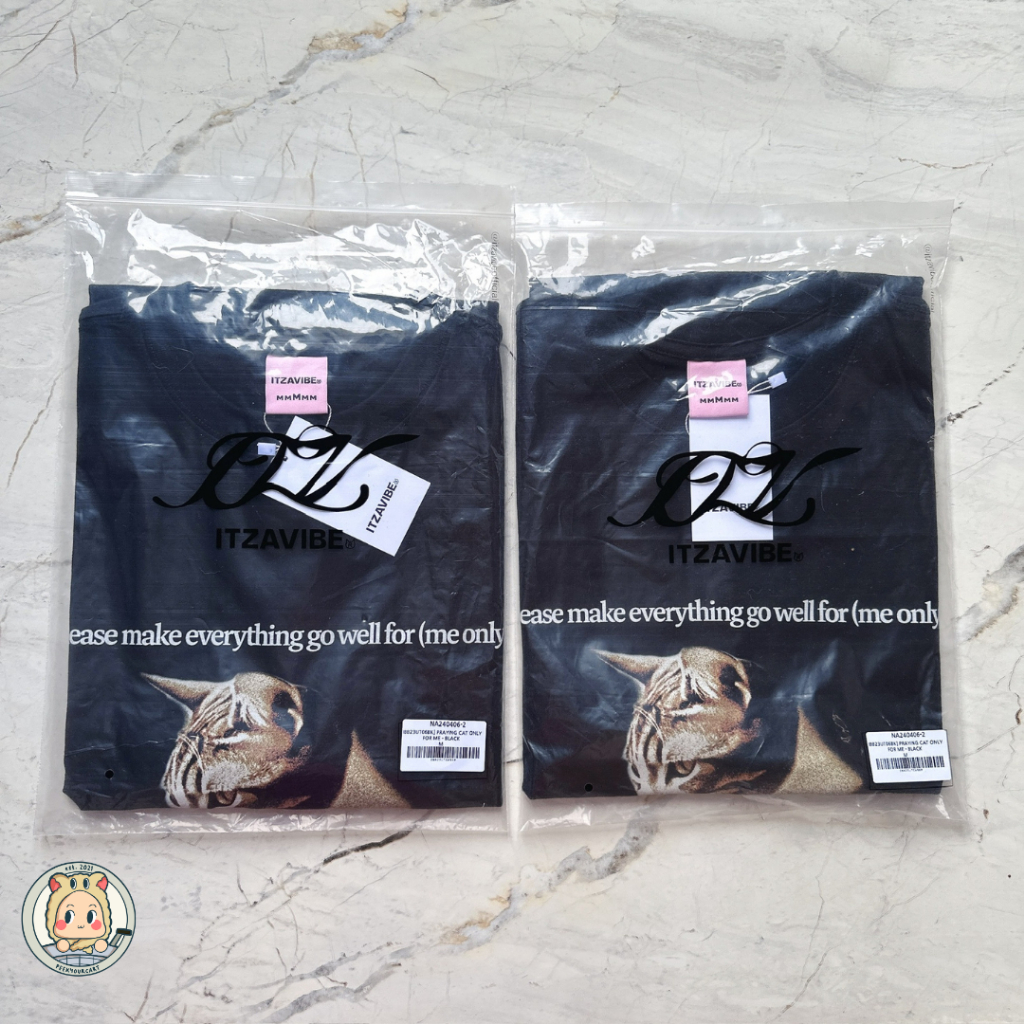 [READY INA] Itzavibe Praying Cat Only For Me T-shirt Black Original | Itz A Vibe Stray Kids Lee Know