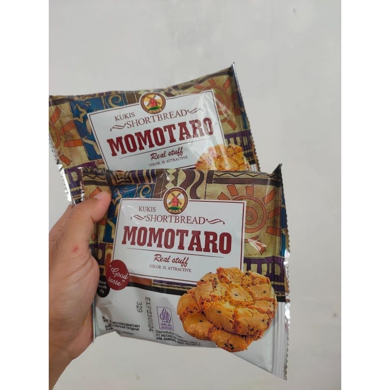 

momotaro kue