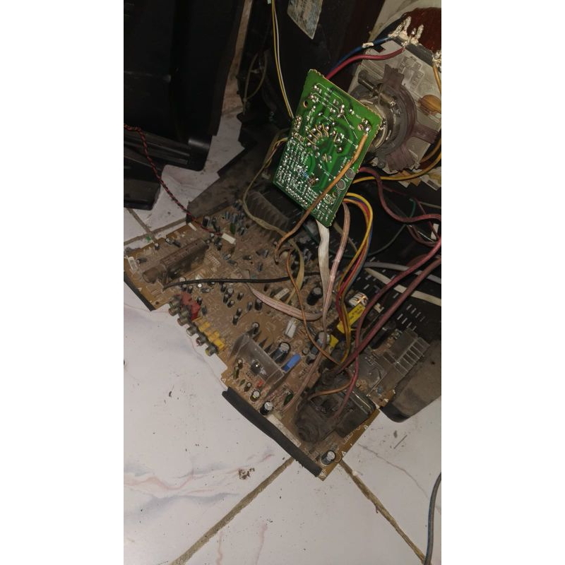 mesin tv tabung polytron slim 123 xbr normal