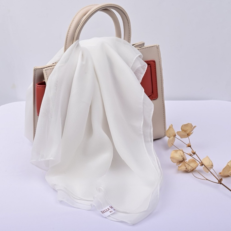 Hijab Bella Square Broken White Hijab Putih Tulamg Hijab Bella Square Pollycotton || BROKEM WHITE ||