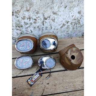 Batok lampu honda twin press teyeng set speedometer/batok lampu twin press pnp cb