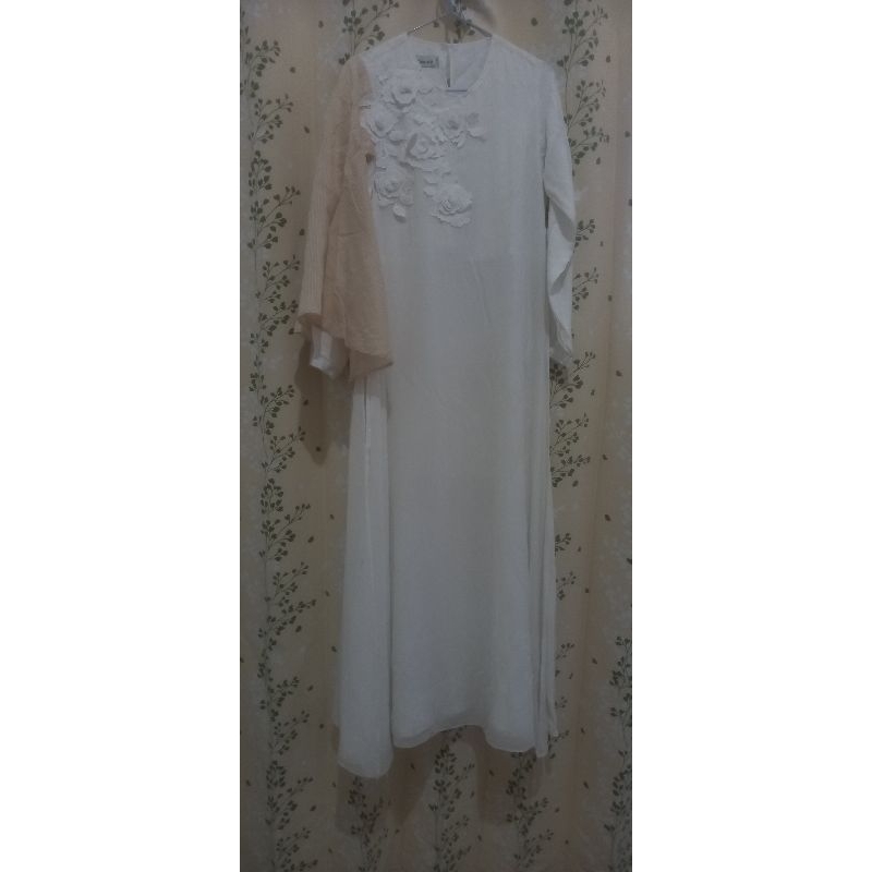 preloved d'amora nursing wear