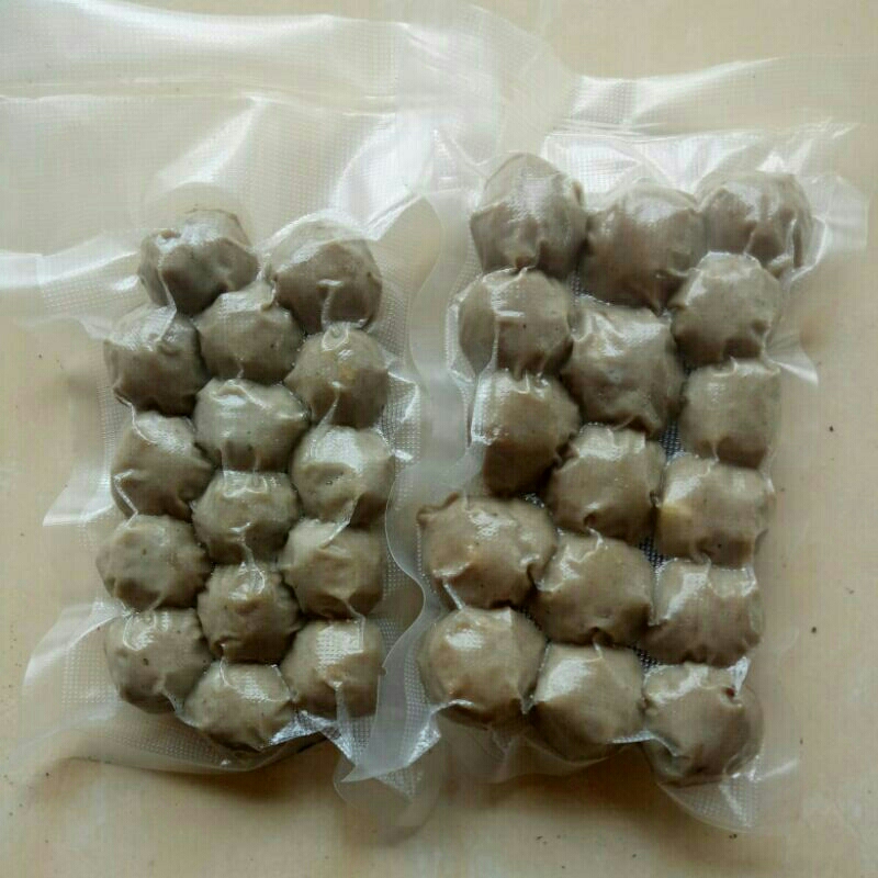 

Bakso Daging Sapi Isi Keju Kemasan Vacuum Isi 15 butir