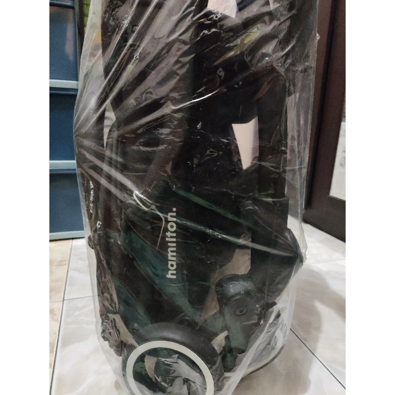 Hamilton R1 Stroller Magic Fold