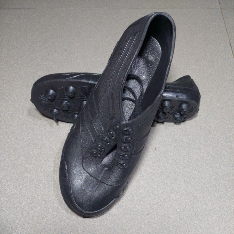 sepatu karet / sepatu kebun /sepatu petani