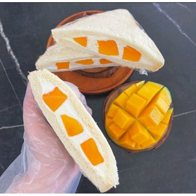 

Fruit Sando