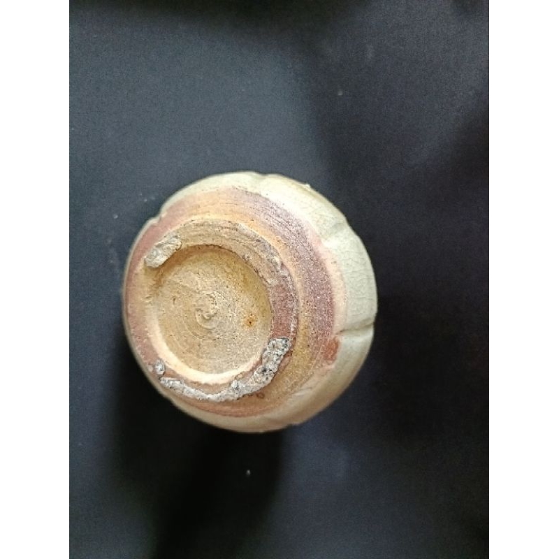 guci kuno barang temuan