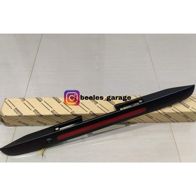 Trunklid Led Kijang Kapsul 1997-2004