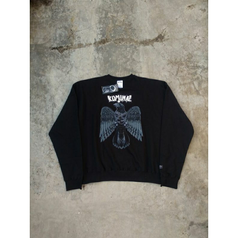 Lawless jakarta x komunal "crewneck"