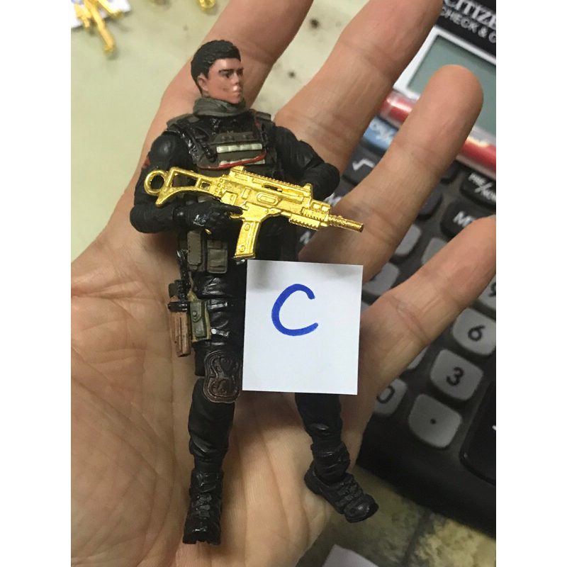 JOY TOY 1:18 MINIATUR AK47