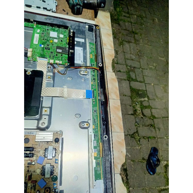 Panel Layar Tv LED Samsung 32 inch