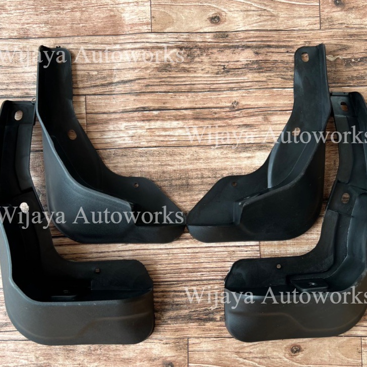 Terkini Mudguard SIGRA  Pelindung Lumpur Sigra Aksesoris Daihatsu Sigra