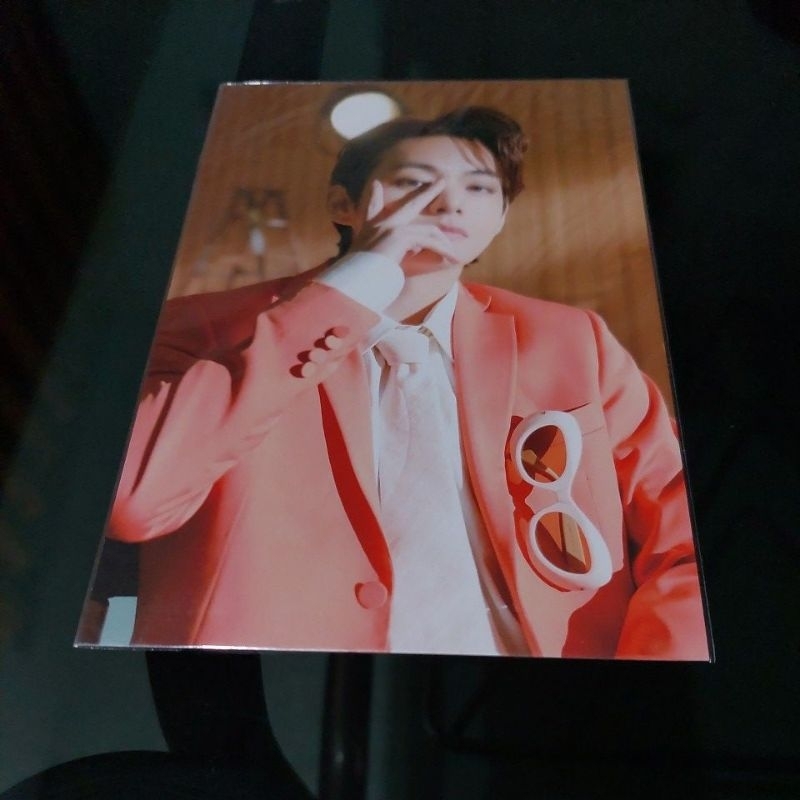 BTS V " Memories of 2021 with Our Universe ARMY " Official Postcard Kim Taehyung