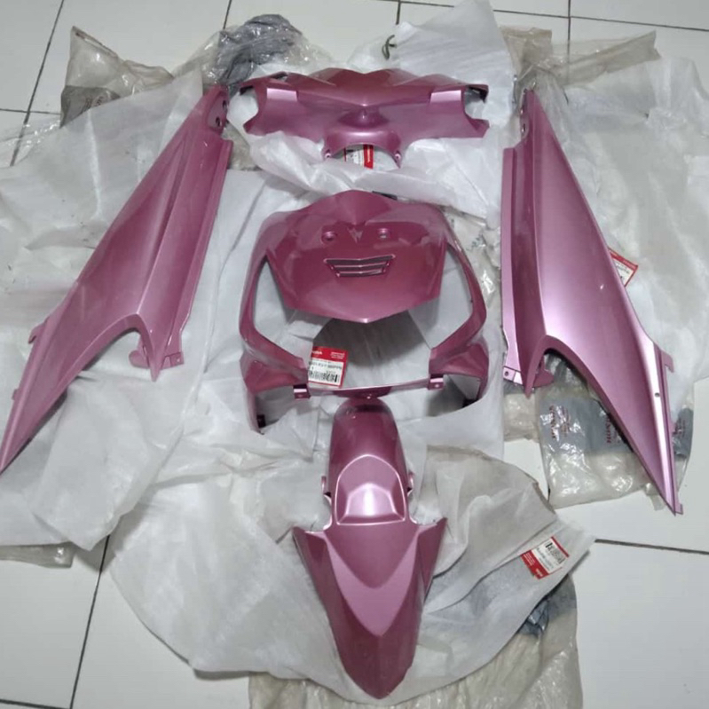 Body original honda beat karbu