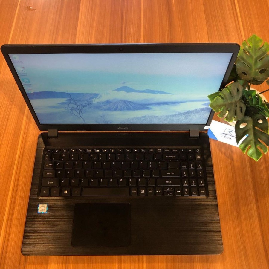 LAPTOP ACER I7 GEN 8 RAM 8GB SSD 256GB | BEKAS SECOND