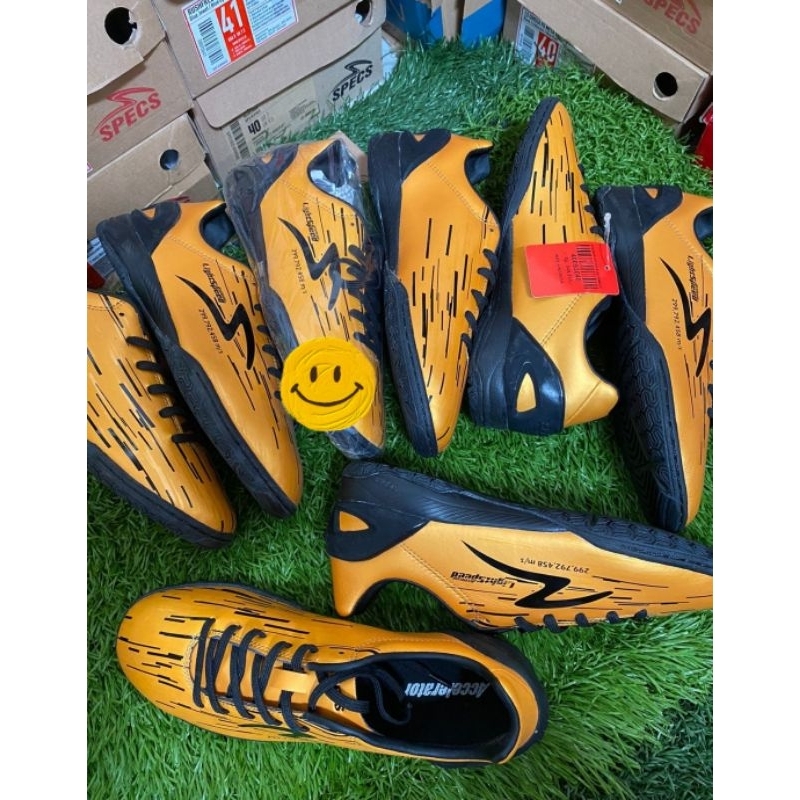 TERLARIS Sepatu Futsal Specs Accelerator Lightspeed IN Original