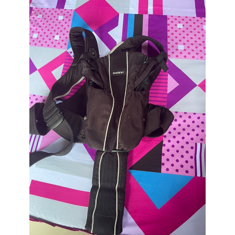 gendongan bayi babybjorn