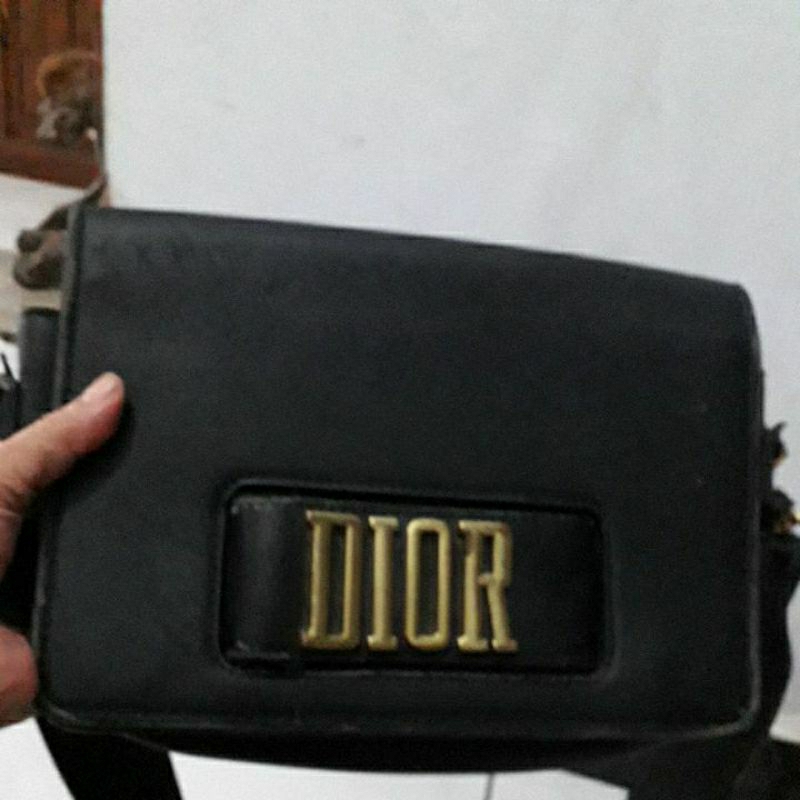sling bag DIOR preloved