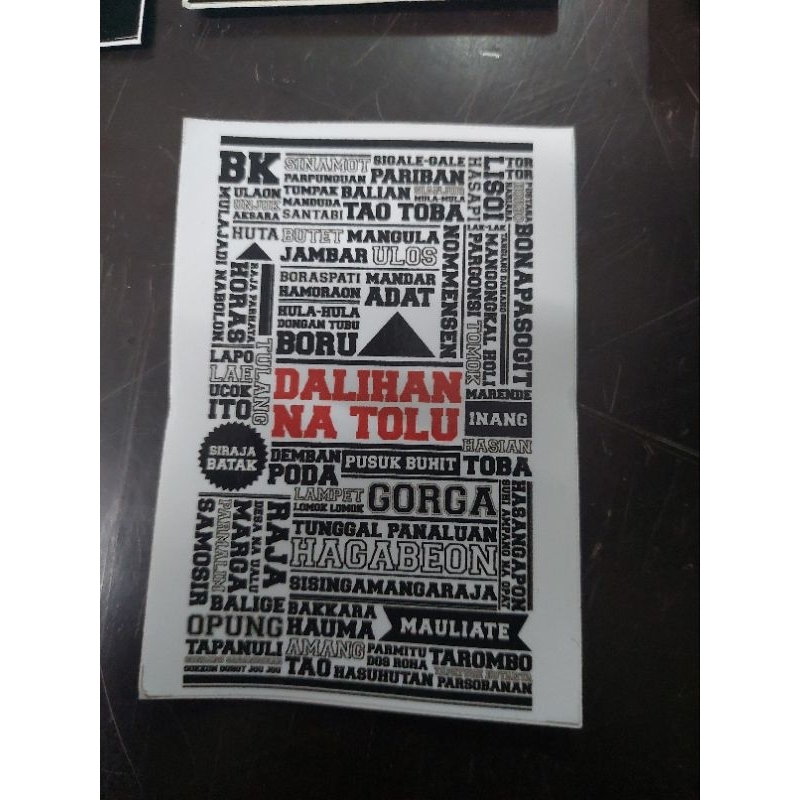 

Stiker Batak ukuran Lebar 8,5cm x panjang 11,5cm