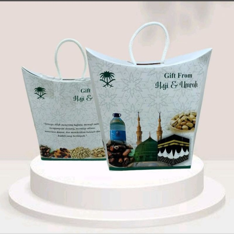 

Kardus Oleh Oleh Haji Umroh / Gift / Kotak tas