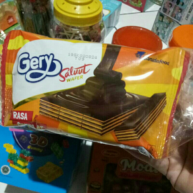 

gery salut wafer renceng