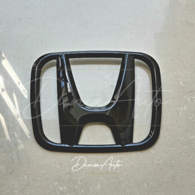 Emblem Logo Deep Black Glossy Honda Jazz RS GK5 Facelift Depan