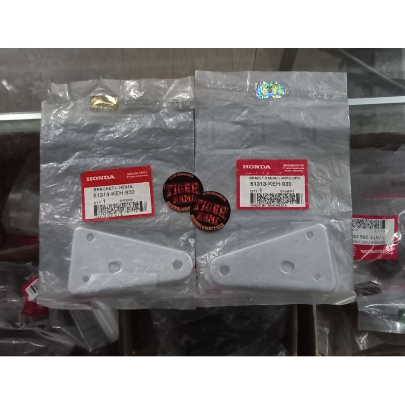 Bracket braket kupingan lampu original mp tiger lawas lama set kanan kiri 61313-KEH-930 61314-KEH-93