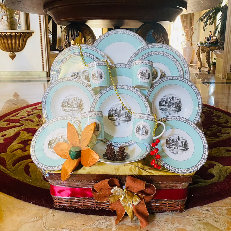 Hampers Parcel Dinner Set Saint James Queenstown Europe Classic Mint