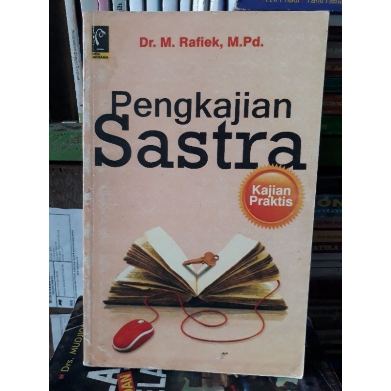 BUKU PENGKAJIAN SASTRA KAJIAN PRAKTIS
